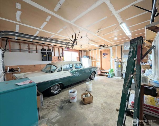 1710 W Young, Elma, WA 98541