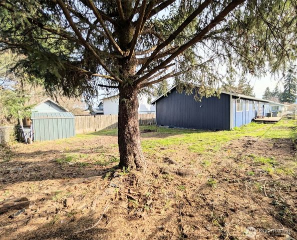 1710 W Young, Elma, WA 98541