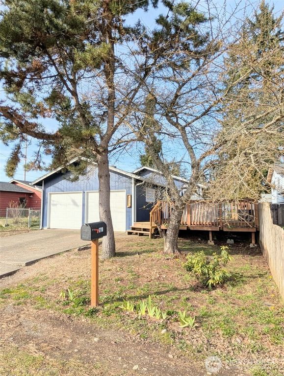 1710 W Young, Elma, WA 98541