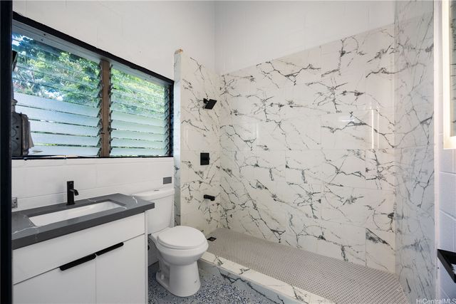 2308 Kalihi Street E, Honolulu, HI 96819