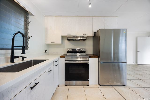 2308 Kalihi Street E, Honolulu, HI 96819