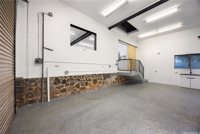 2308 Kalihi Street E, Honolulu, HI 96819