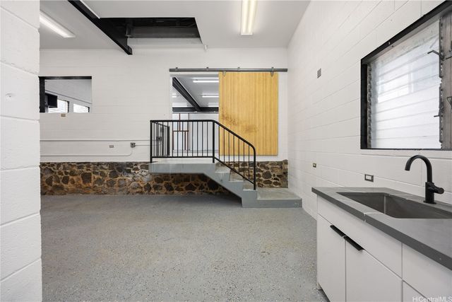 2308 Kalihi Street E, Honolulu, HI 96819