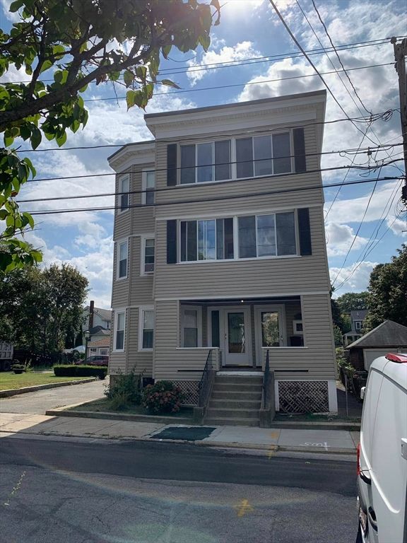 34 Averton St, Boston, MA 02131