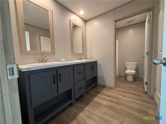4927 Mustang Way, San Marcos, TX 78666