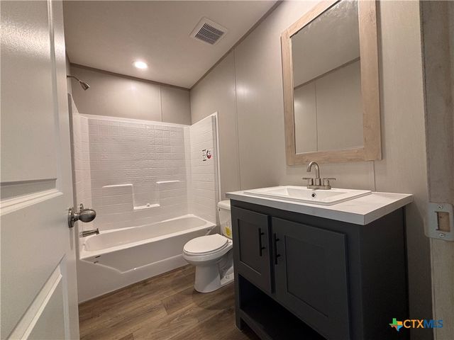 4927 Mustang Way, San Marcos, TX 78666