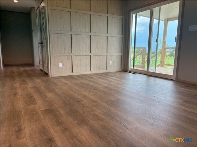 4927 Mustang Way, San Marcos, TX 78666