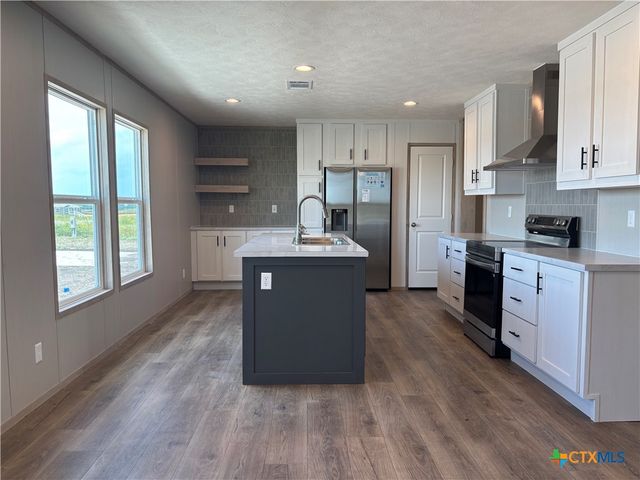 4927 Mustang Way, San Marcos, TX 78666