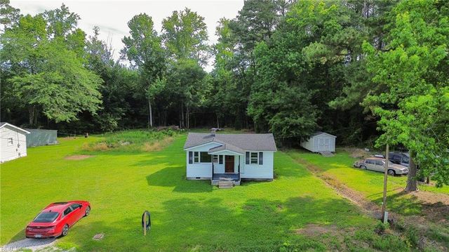 592 Crooked Run RD, Elizabeth City, NC 27909
