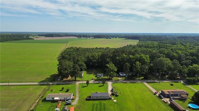592 Crooked Run RD, Elizabeth City, NC 27909