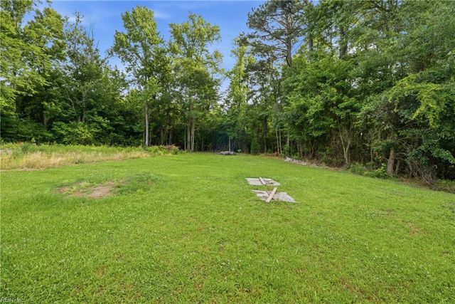 592 Crooked Run RD, Elizabeth City, NC 27909