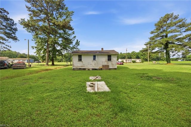 592 Crooked Run RD, Elizabeth City, NC 27909