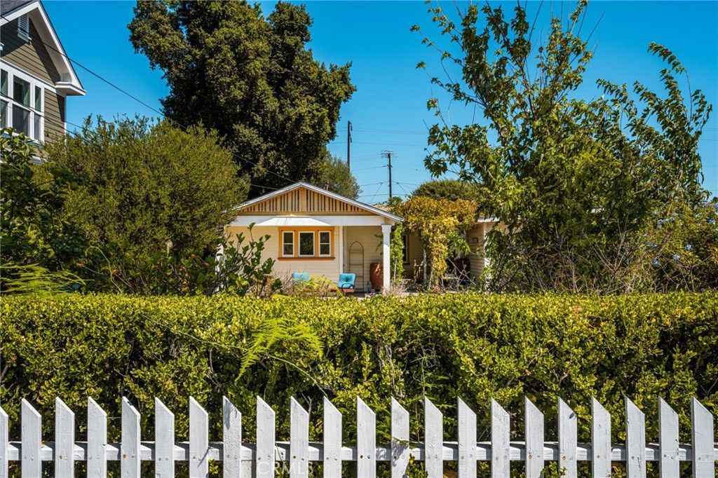 349 N Pine, Orange, CA 92866 — photo 3