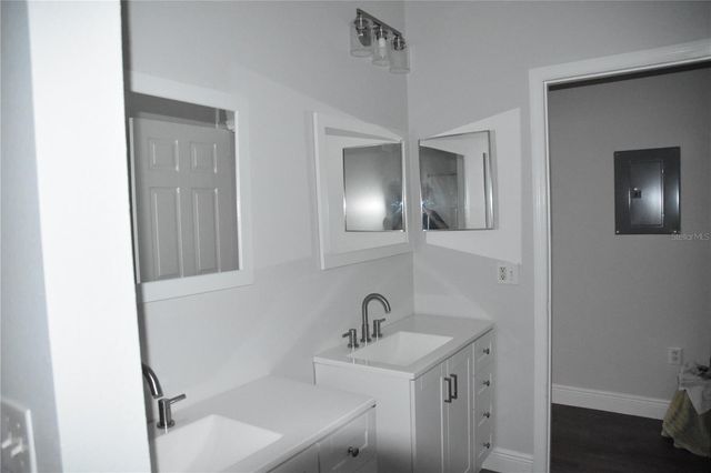 316 SOUTHERN PECAN CIRCLE 205, Winter Garden, FL 34787