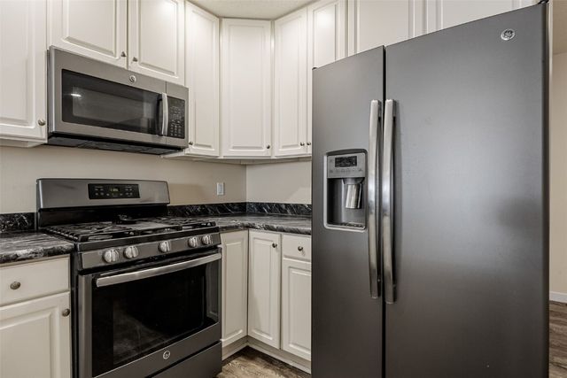 4104 Treeline Court NE, Cedar Rapids, IA 52411