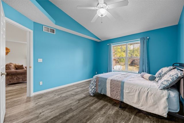 4104 Treeline Court NE, Cedar Rapids, IA 52411