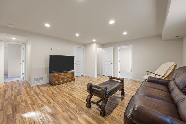 4104 Treeline Court NE, Cedar Rapids, IA 52411