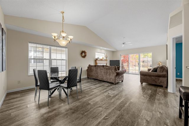 4104 Treeline Court NE, Cedar Rapids, IA 52411