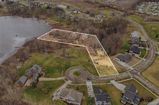 14275 Wright Drive, Fenton Charter Township, MI 48451