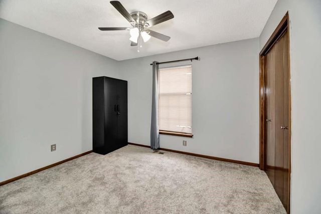 14910 W 65th Street, Shawnee, KS 66216