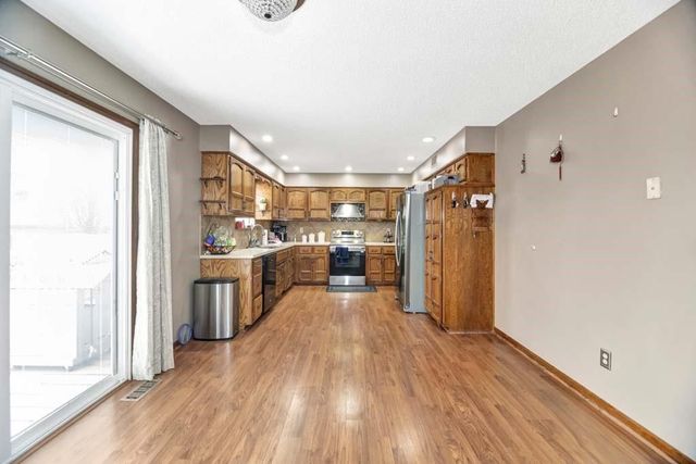 14910 W 65th Street, Shawnee, KS 66216