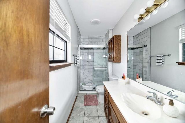 14910 W 65th Street, Shawnee, KS 66216