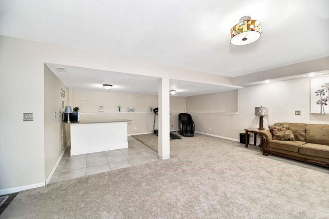 14910 W 65th Street, Shawnee, KS 66216