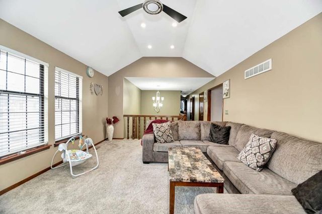 14910 W 65th Street, Shawnee, KS 66216