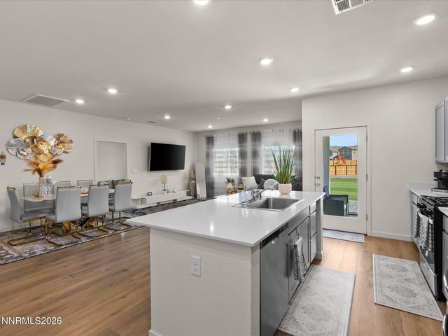7397 Mountain Top Drive, Reno, NV 89506