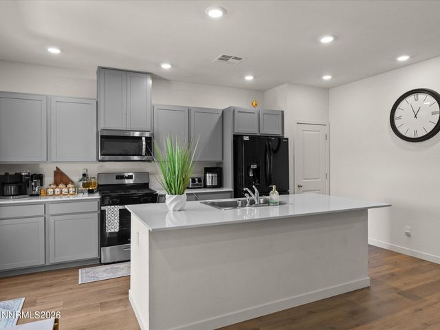 7397 Mountain Top Drive, Reno, NV 89506
