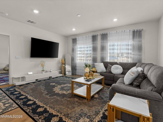7397 Mountain Top Drive, Reno, NV 89506