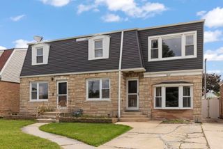 3037 Ernst Street, Franklin Park, IL 60131