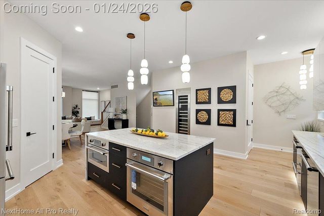 104 N CENTER COVE, Northville, MI 48167