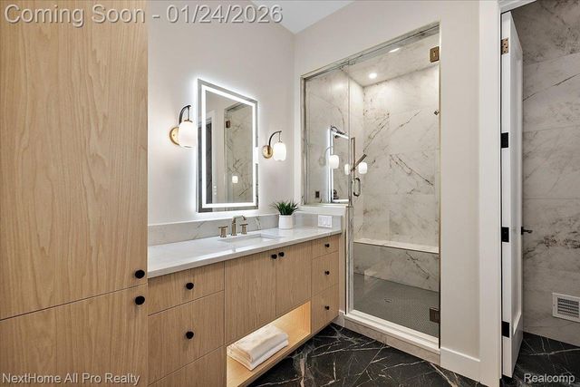 104 N CENTER COVE, Northville, MI 48167