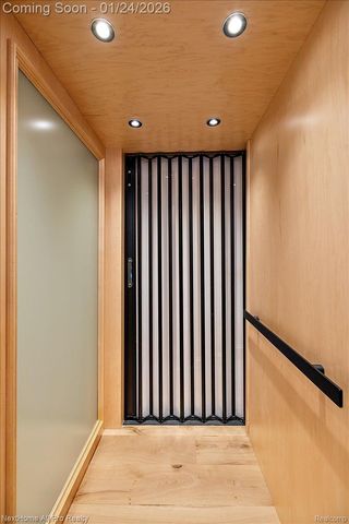 104 N CENTER COVE, Northville, MI 48167