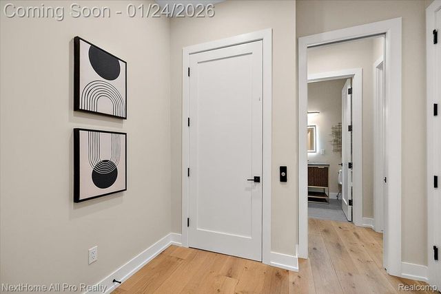 104 N CENTER COVE, Northville, MI 48167