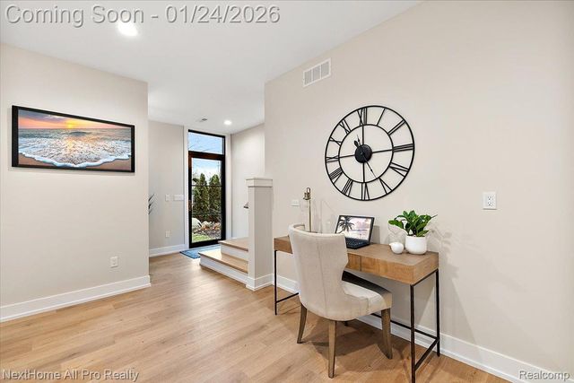 104 N CENTER COVE, Northville, MI 48167