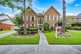 2826 Calender Lake Drive, Missouri City, TX 77459