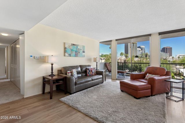 2323 N CENTRAL Avenue 205, Phoenix, AZ 85004