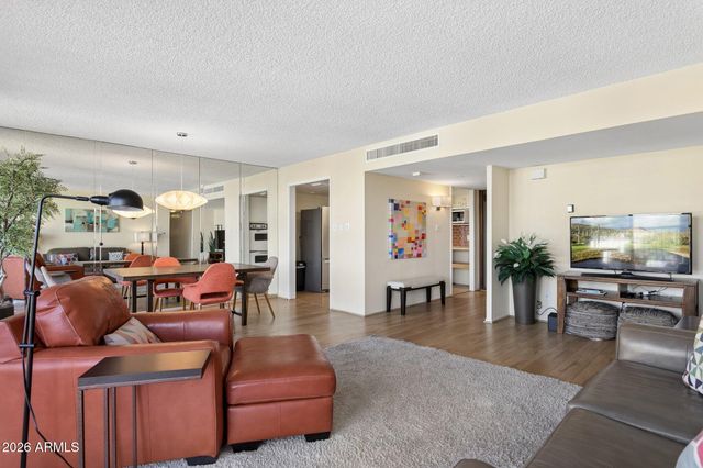 2323 N CENTRAL Avenue 205, Phoenix, AZ 85004