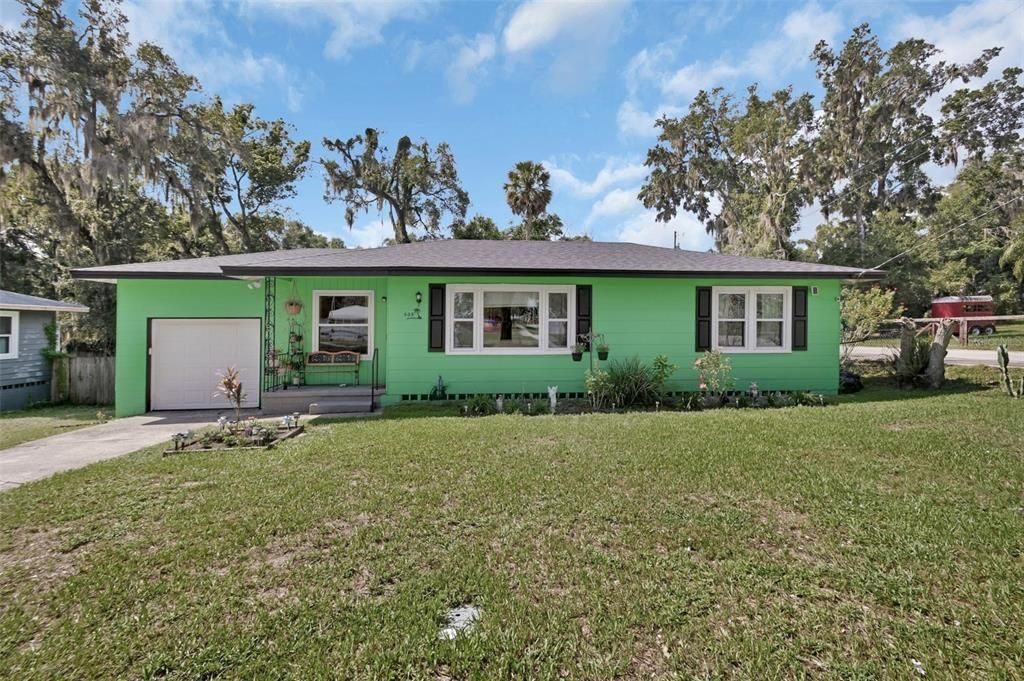 508 W HOWRY AVENUE, Deland, FL 32720