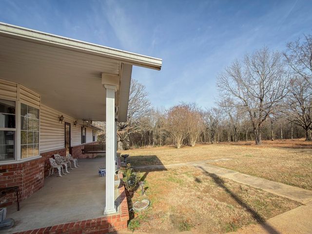 10238 Woodlyn Drive, Lincoln, AR 72744