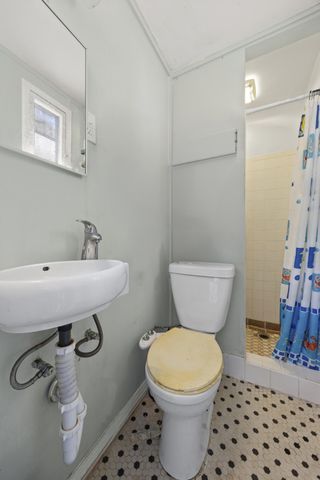 918 N Palmway, Lake Worth Beach, FL 33460