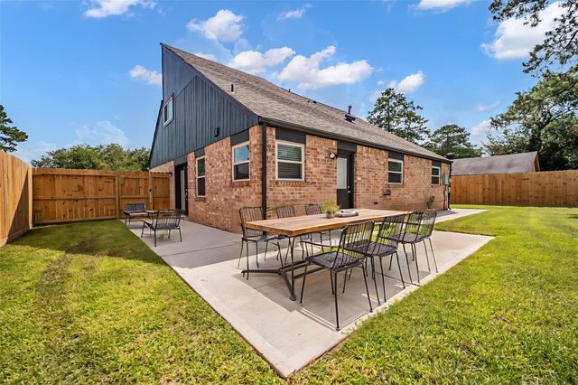 23922 Creek Ridge Drive, Spring, TX 77373