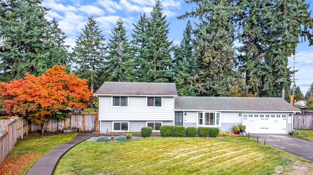 8831 Daffodil Lane SE, Olympia, WA 98513