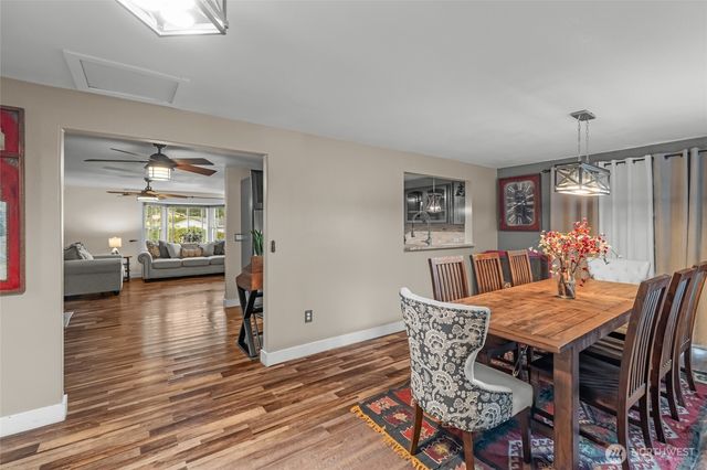 8831 Daffodil Lane SE, Olympia, WA 98513