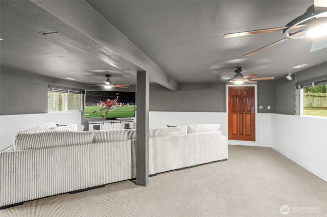 8831 Daffodil Lane SE, Olympia, WA 98513