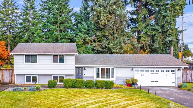 8831 Daffodil Lane SE, Olympia, WA 98513