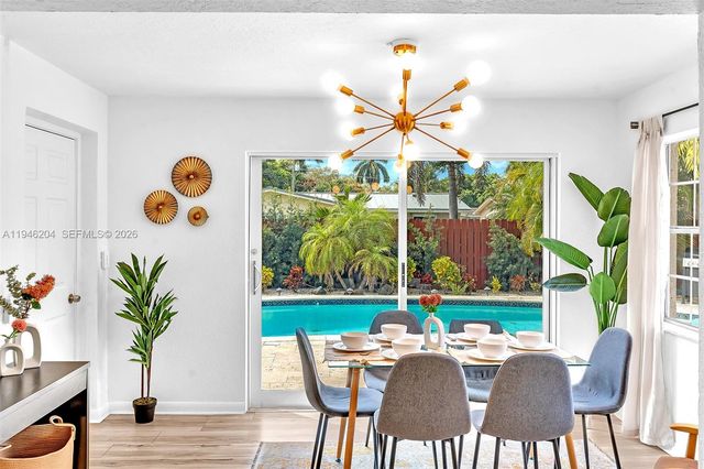 4633 SW 28th Ave, Dania Beach, FL 33312