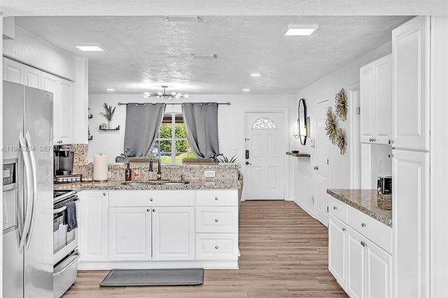 4633 SW 28th Ave, Dania Beach, FL 33312